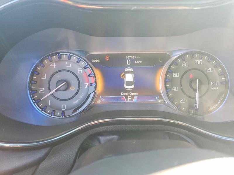 Photo 9 from auction – 2015 CHRYSLER 200 with VIN 1C3CCCBB3FN550569