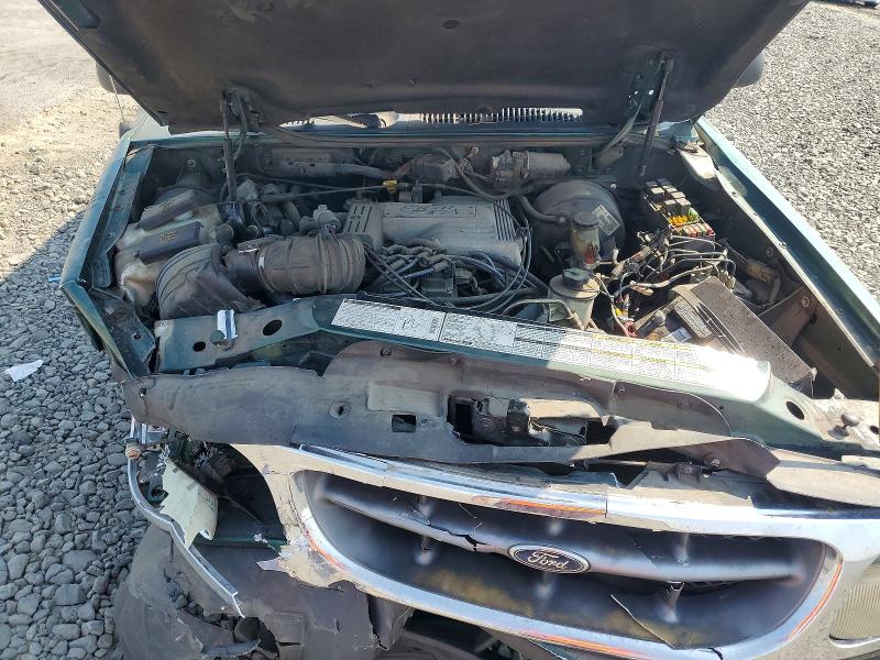 Photo 12 from auction – 2000 FORD EXPLORER with VIN 1FMZU83P9YZB75255
