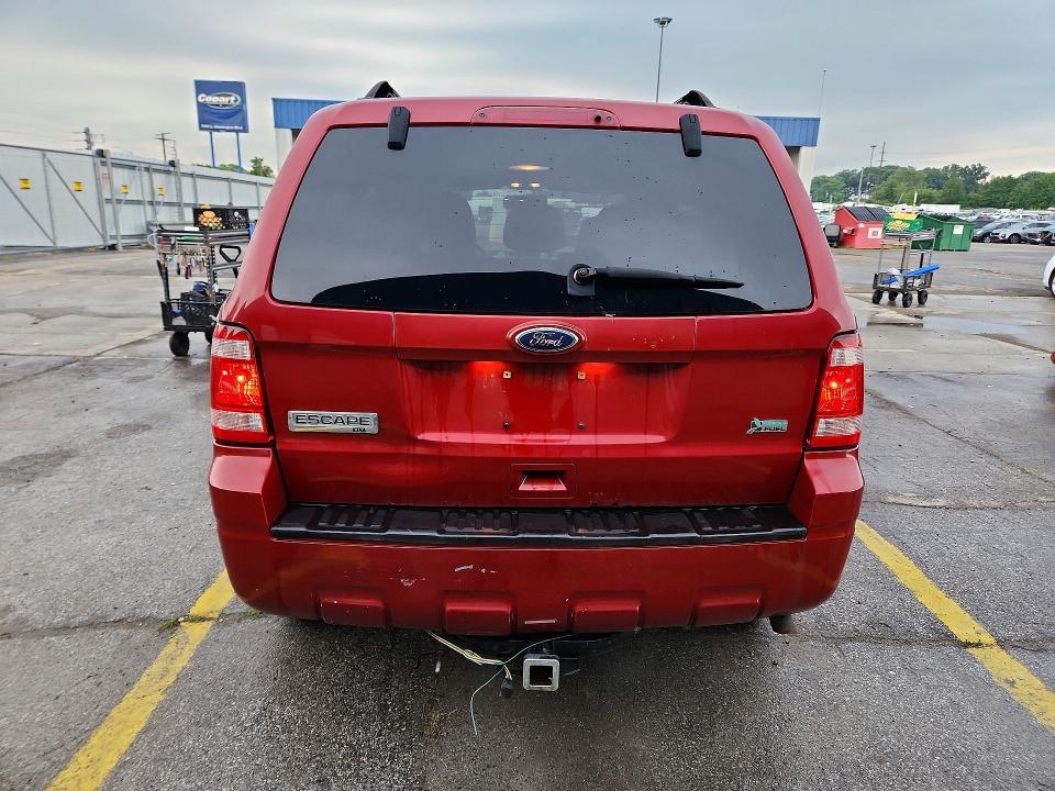 Zdjęcie 6 z aukcji – 2010 FORD ESCAPE z VIN 1FMCU0DG4AKC88163