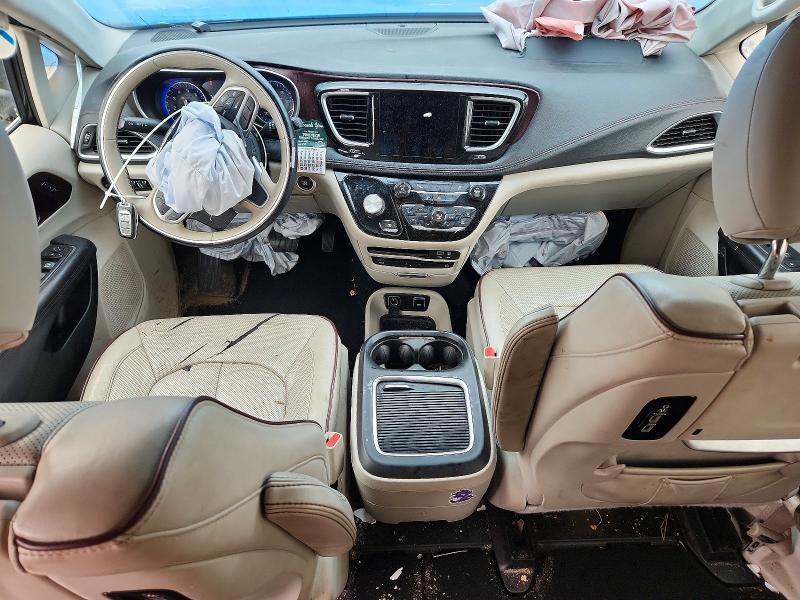Photo 8 from auction – 2017 CHRYSLER PACIFICA with VIN 2C4RC1GG3HR528608