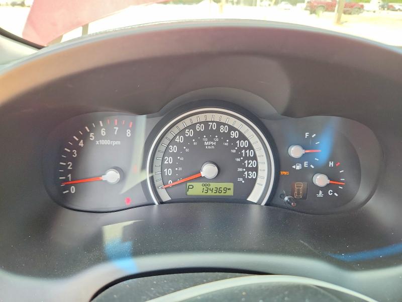Photo 9 from auction – 2008 HYUNDAI ENTOURAGE with VIN KNDMC233586054316