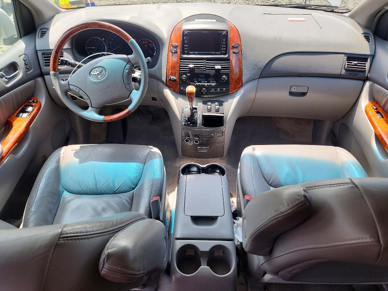 Photo 8 from auction – 2006 TOYOTA SIENNA with VIN 5TDZA22C36S582981