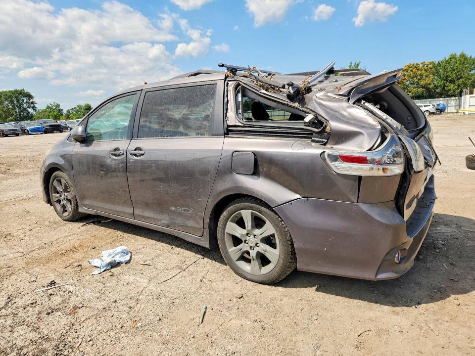 Photo 2 from auction – 2012 TOYOTA SIENNA with VIN 5TDXK3DC2CS181084