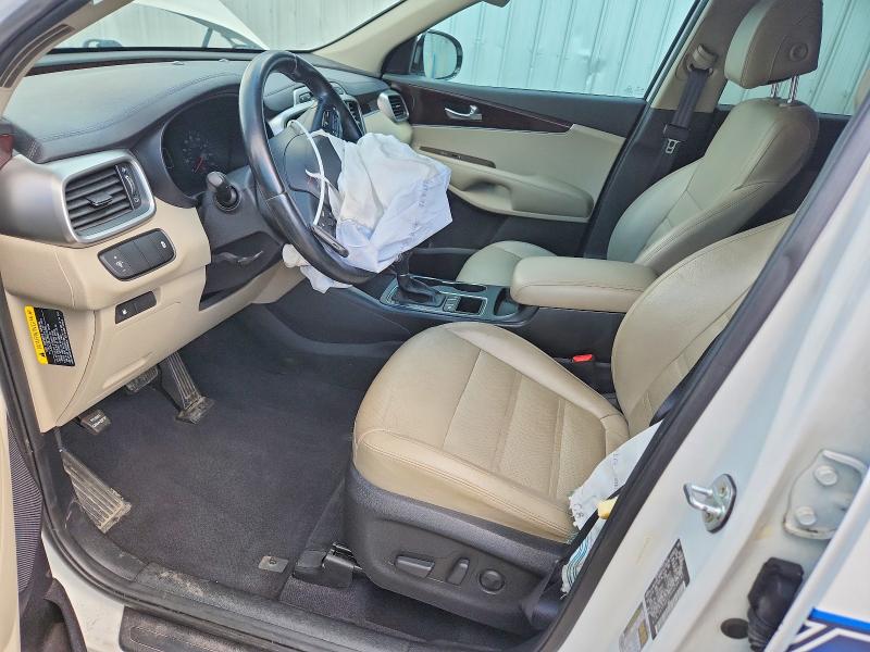 Снимка 7 от търг – 2017 KIA SORENTO с VIN 5XYPG4A35HG284192
