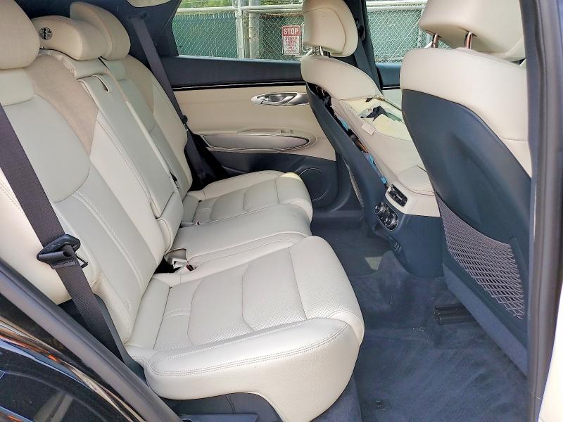 Photo 10 from auction – 2024 GENESIS ELECTRIFIED GV70 with VIN 5NMMCET1XRH001793