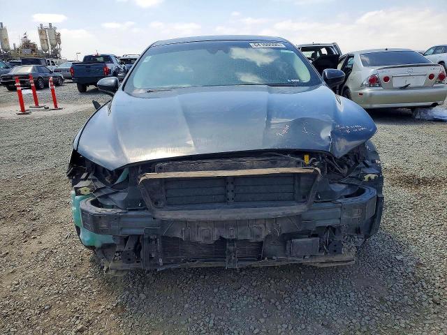 Photo 5 from auction – 2019 FORD FUSION with VIN 3FA6P0HD3KR104262