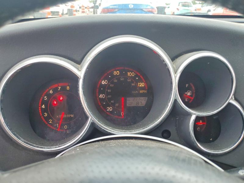 Photo 9 from auction – 2006 TOYOTA MATRIX with VIN 2T1KR32E96C599634