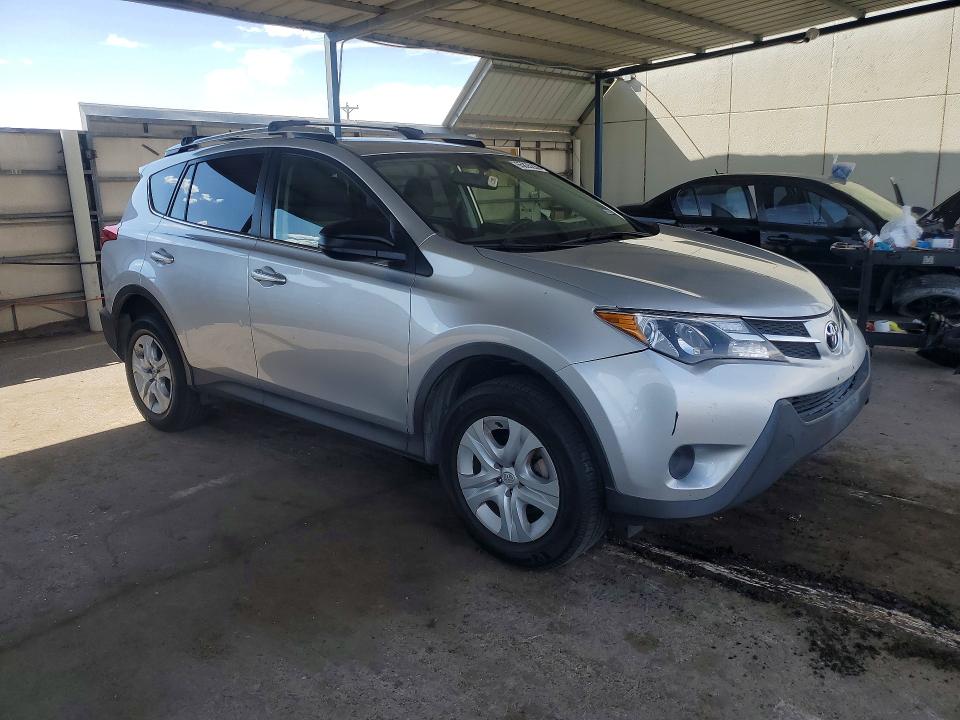 Photo 4 from auction – 2015 TOYOTA RAV4 with VIN JTMZFREV9FJ041440