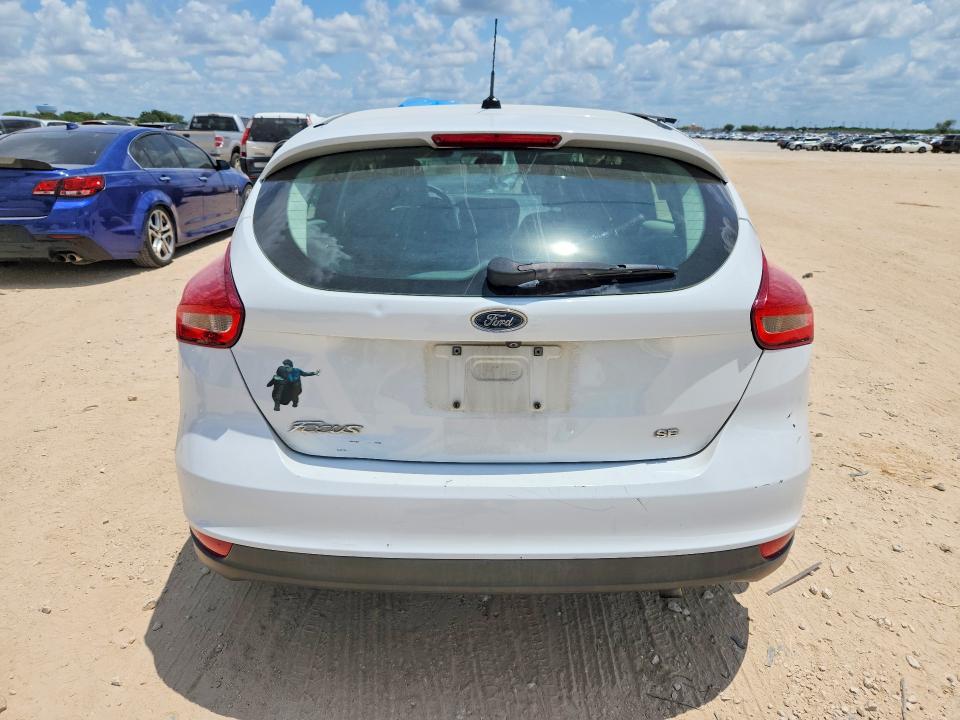 Photo 6 from auction – 2017 FORD FOCUS with VIN 1FADP3K26HL333106
