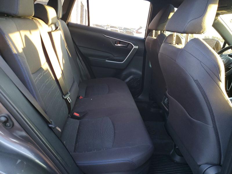 Photo 11 from auction – 2023 TOYOTA RAV4 with VIN JTM16RFV3PD100333