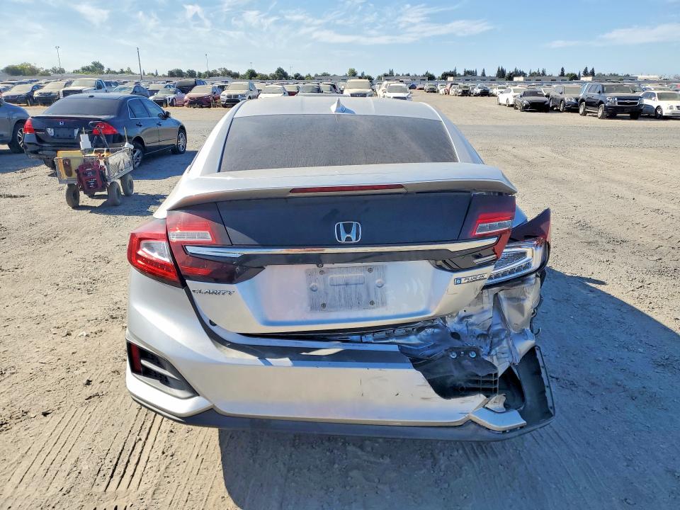 Photo 6 from auction – 2018 HONDA CLARITY with VIN JHMZC5F13JC007972