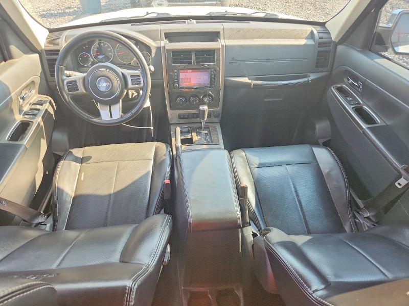 Снимка 8 от търг – 2012 JEEP LIBERTY с VIN 1C4PJMFK4CW118954