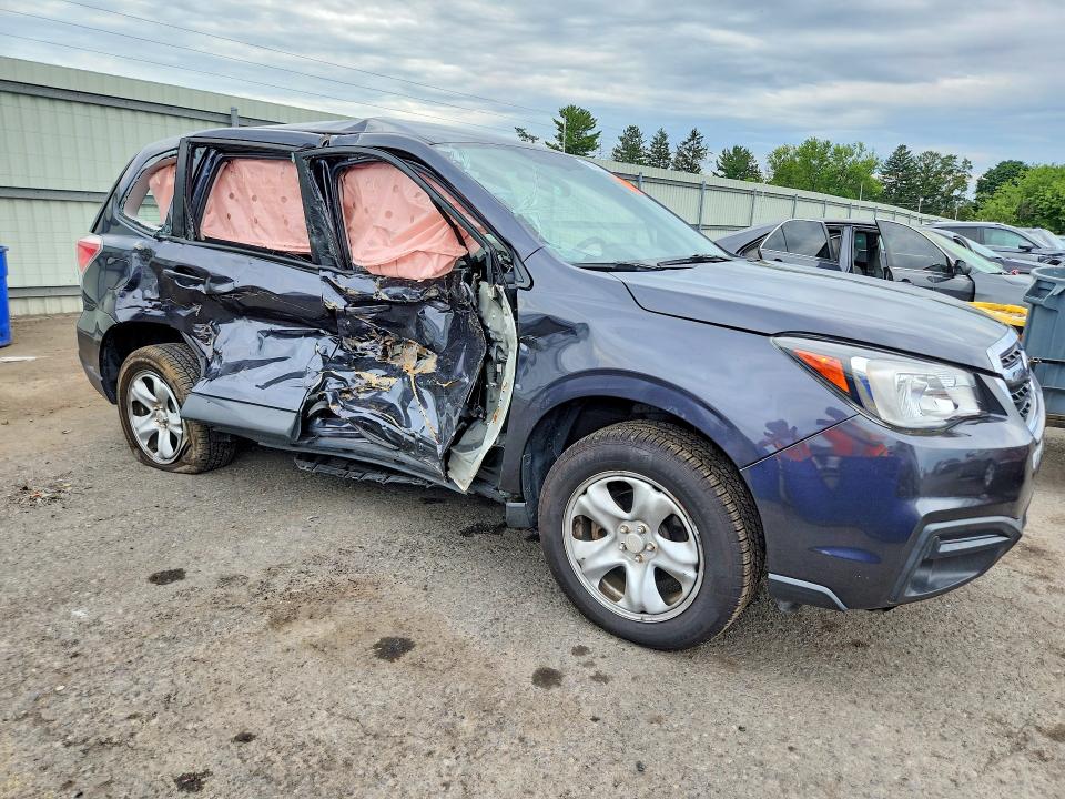Photo 4 from auction – 2018 SUBARU FORESTER with VIN JF2SJAAC9JG441074