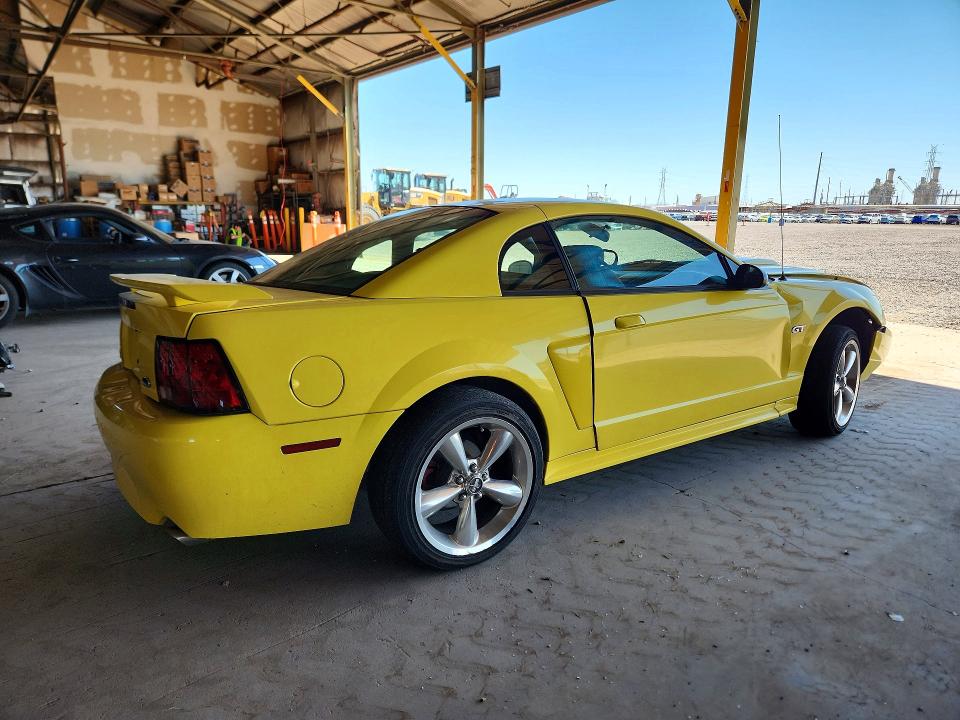 Photo 3 from auction – 2001 FORD MUSTANG with VIN 1FAFP42XX1F124501
