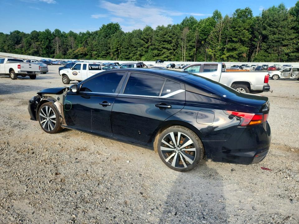 Photo 2 from auction – 2021 NISSAN ALTIMA with VIN 1N4BL4CVXMN308662