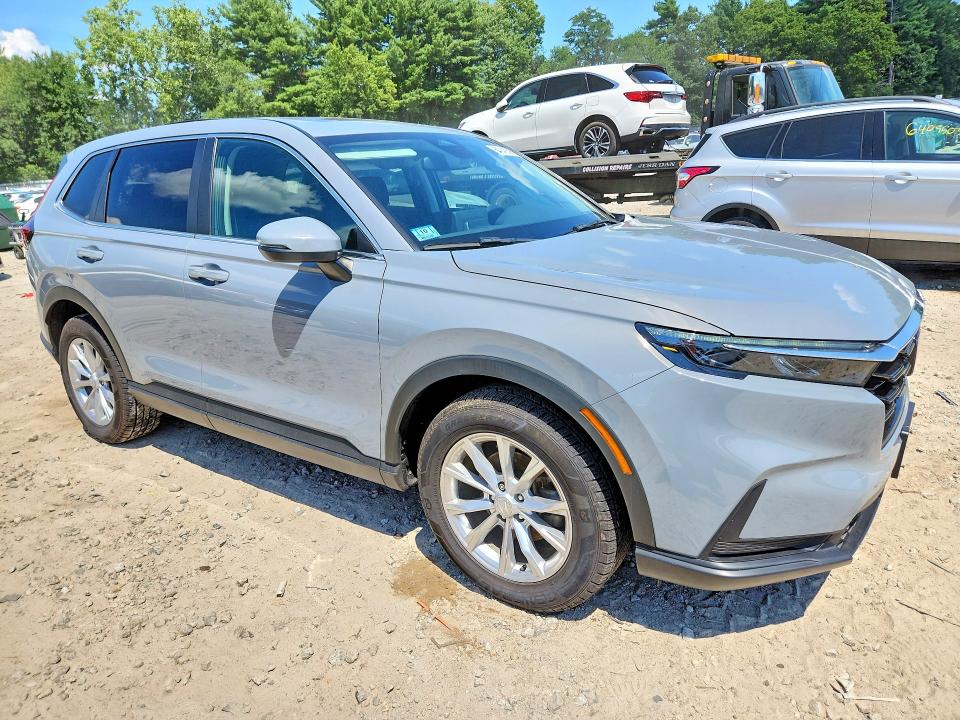 Photo 4 from auction – 2024 HONDA CR-V with VIN 2HKRS4H4XRH425242