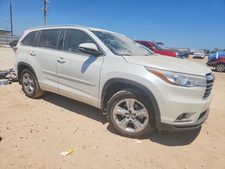 Photo 4 from auction – 2016 TOYOTA HIGHLANDER with VIN 5TDYKRFH3GS127055