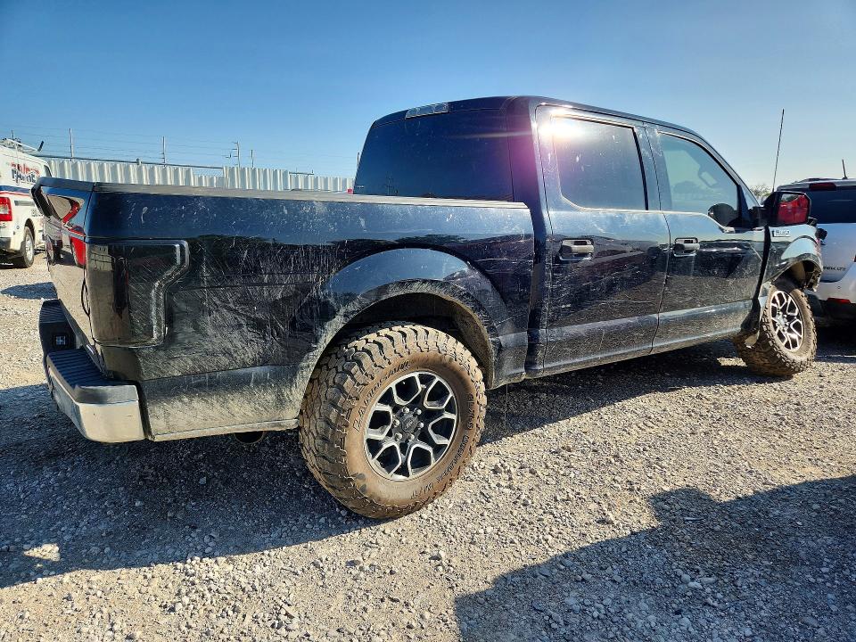 Zdjęcie 3 z aukcji – 2016 FORD F-150 z VIN 1FTEW1EF9GFA23856