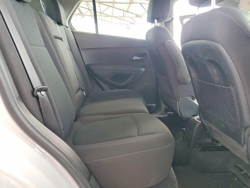 Photo 10 from auction – 2016 CHEVROLET TRAX with VIN 3GNCJKSB9GL274127
