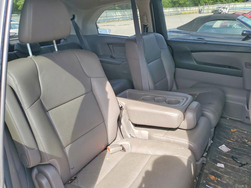 Photo 11 from auction – 2016 HONDA ODYSSEY with VIN 5FNRL5H69GB064604