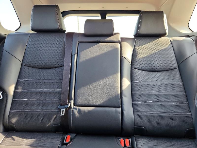 Photo 10 from auction – 2025 TOYOTA RAV4 with VIN JTMD6RFV8SD160226