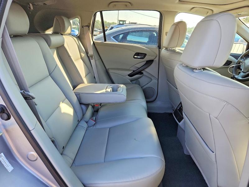 Photo 10 from auction – 2016 ACURA RDX with VIN 5J8TB4H38GL021797