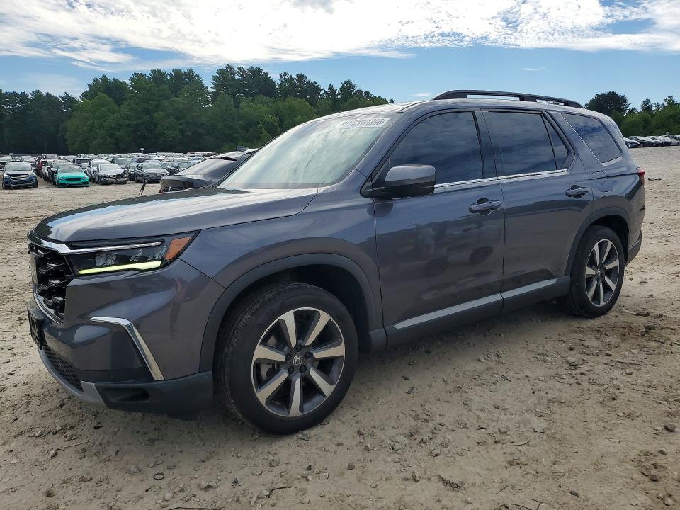 HONDA PILOT 2023 with VIN 5FNYG1H80PB010666 - Photo from auction