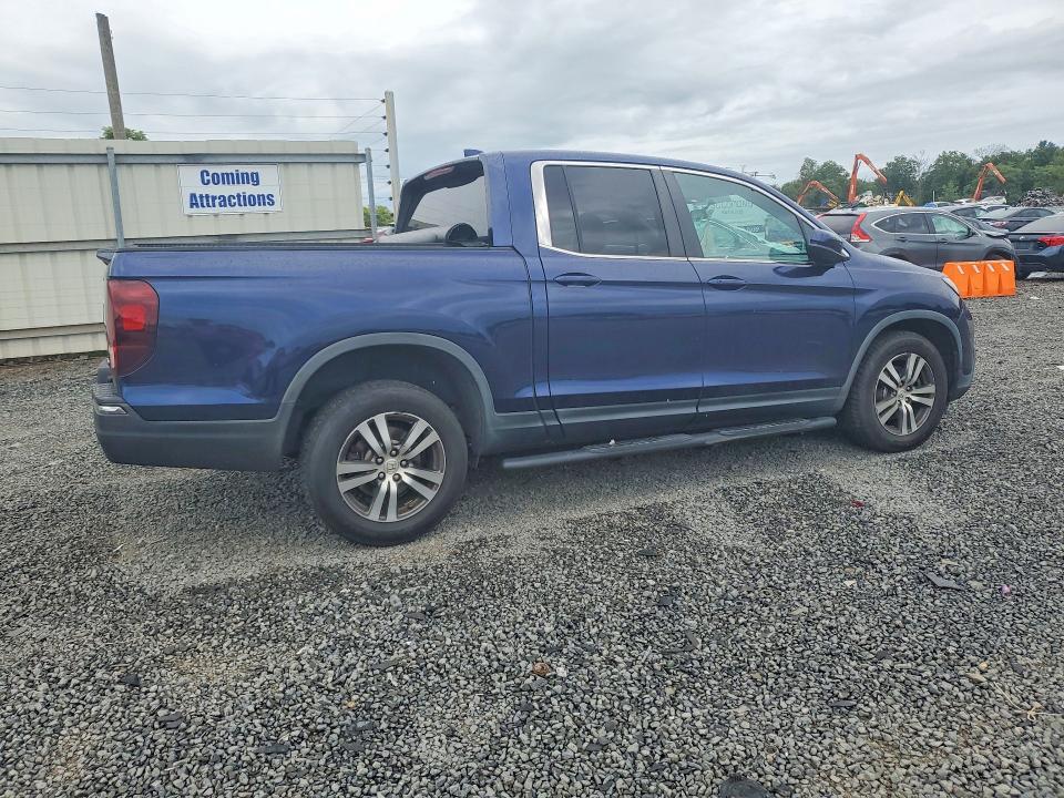 Photo 3 from auction – 2017 HONDA RIDGELINE with VIN 5FPYK3F45HB016353