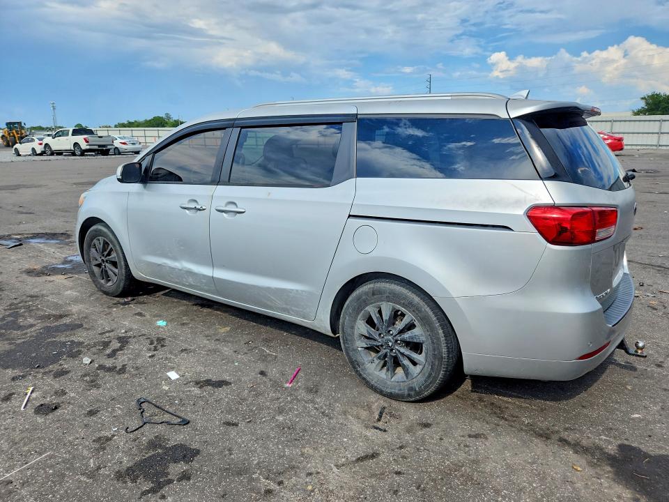 Photo 2 from auction – 2017 KIA SEDONA with VIN KNDMB5C14H6251898