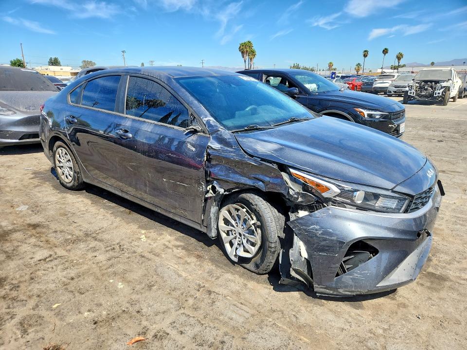 Photo 4 from auction – 2023 KIA FORTE with VIN 3KPF24AD5PE633494
