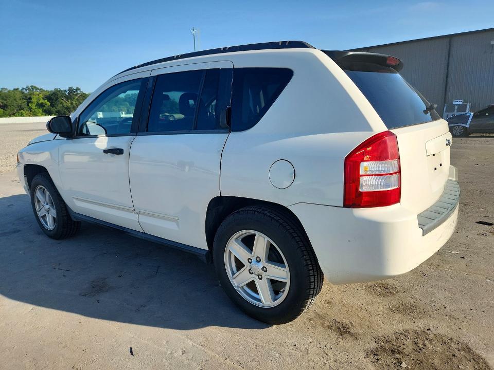 Photo 2 from auction – 2008 JEEP COMPASS with VIN 1J8FT47W48D597329