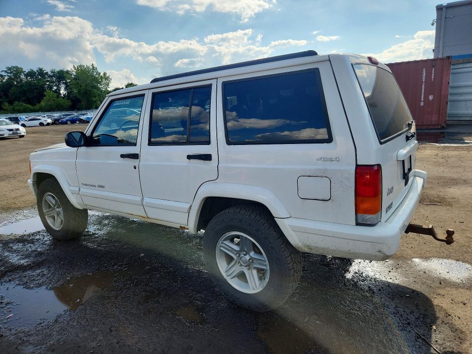 Photo 2 from auction – 2001 JEEP CHEROKEE with VIN 1J4FF58S71L518600