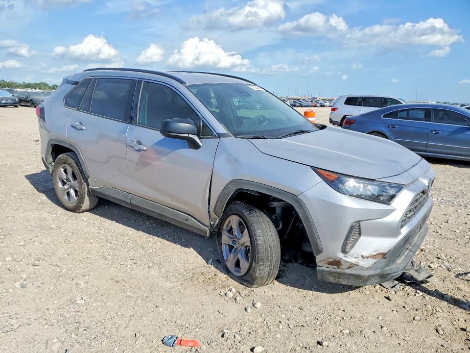 Снимка 4 от търг – 2022 TOYOTA RAV4 с VIN 4T3LWRFV7NU071069