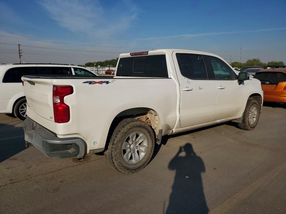 Снимка 3 от търг – 2022 CHEVROLET SILVERADO LTD с VIN 1GCUYDEDXNZ173881