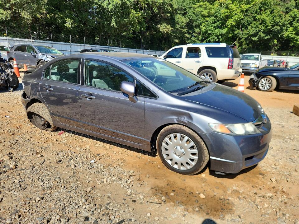 Photo 4 from auction – 2010 HONDA CIVIC with VIN 2HGFA1F53AH315549