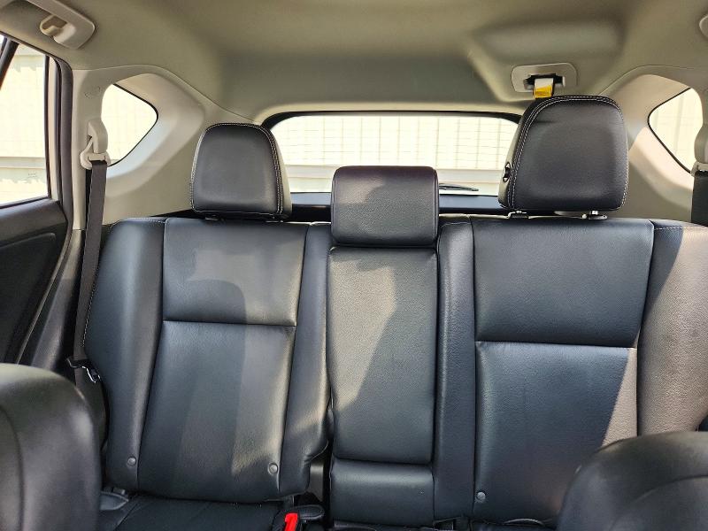 Photo 10 from auction – 2014 TOYOTA RAV4 with VIN 2T3DFREV3EW161647