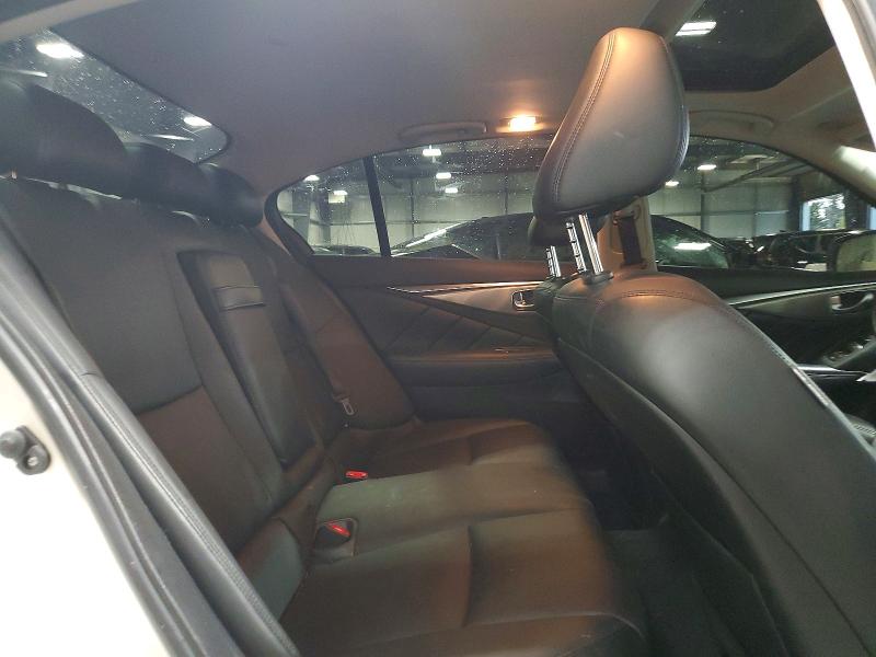 Photo 10 from auction – 2017 INFINITI Q50 with VIN JN1EV7AR0HM835598