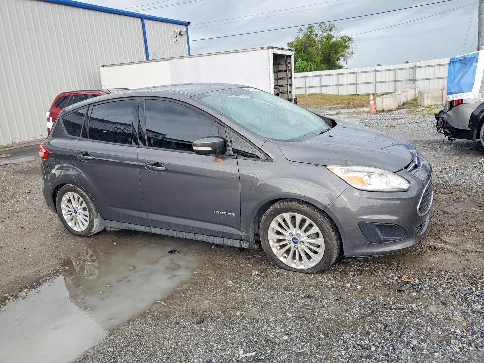 Photo 4 from auction – 2017 FORD C-MAX with VIN 1FADP5AU5HL111333