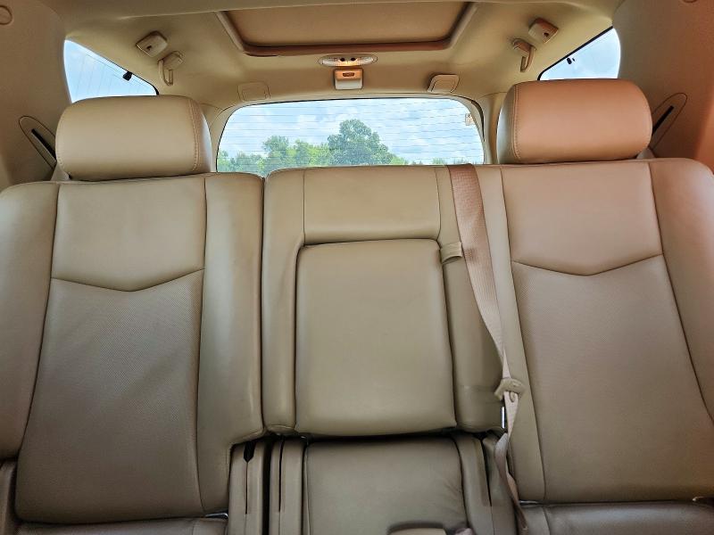 Photo 10 from auction – 2008 CADILLAC SRX with VIN 1GYEE637280134680