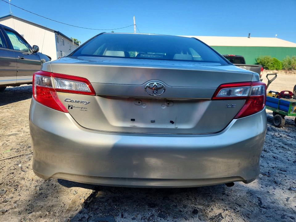 Photo 6 from auction – 2014 TOYOTA CAMRY with VIN 4T4BF1FK4ER357902