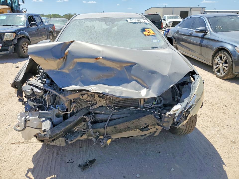 Photo 5 from auction – 2017 TOYOTA COROLLA with VIN 5YFBURHE0HP671199
