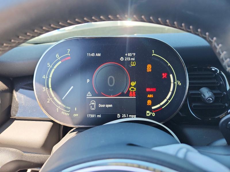 Фото 9 с аукциона – 2023 MINI COOPER с VIN WMW43DL00P3R22687