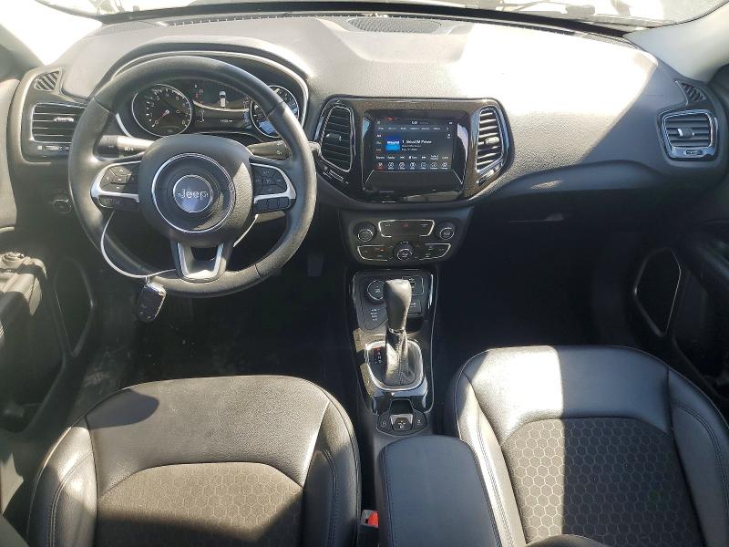 Photo 8 from auction – 2020 JEEP COMPASS with VIN 3C4NJDBB8LT242731