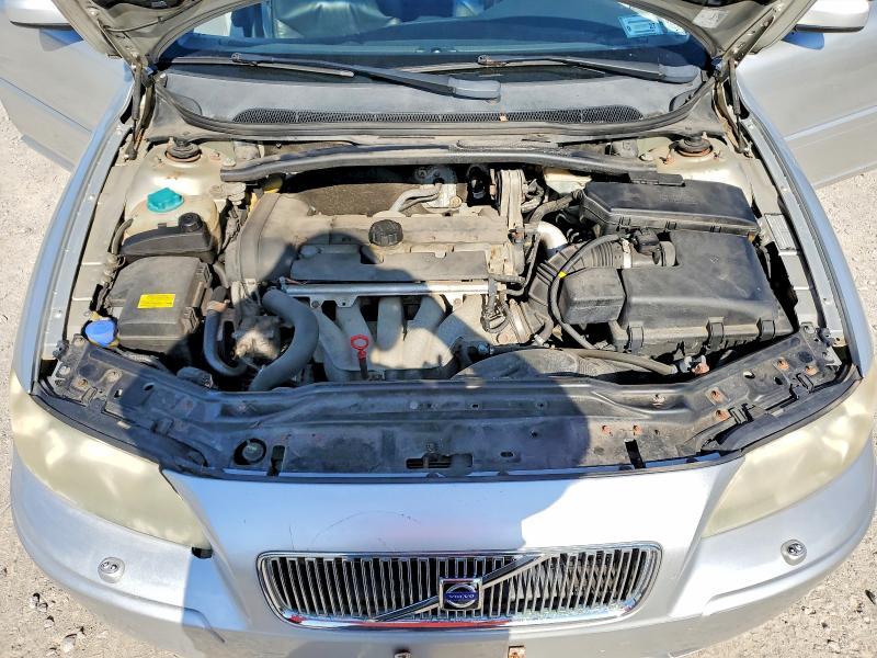 Photo 12 from auction – 2005 VOLVO V70 with VIN YV1SW640252514555