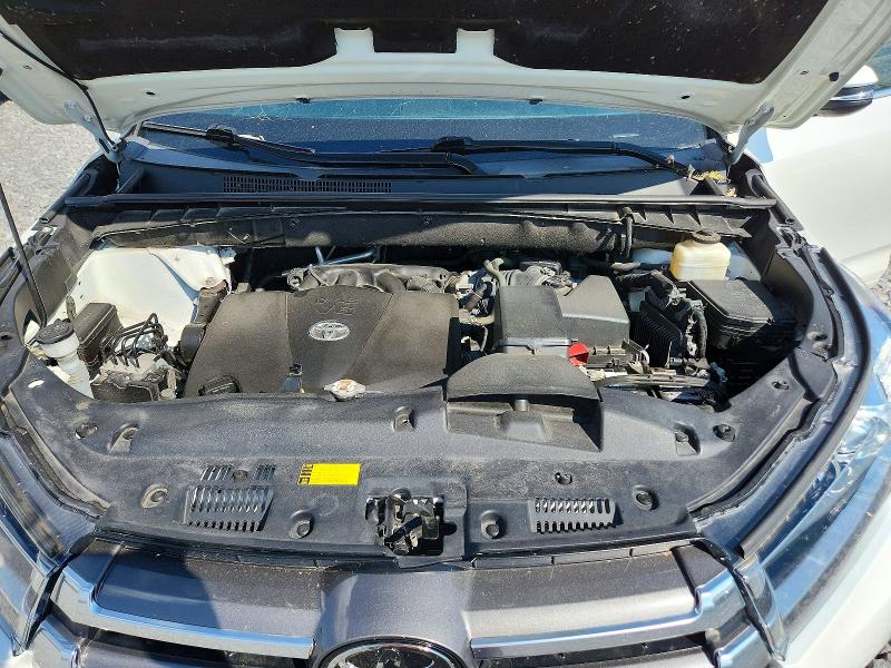 Photo 12 from auction – 2019 TOYOTA HIGHLANDER with VIN 5TDDZRFH6KS924998