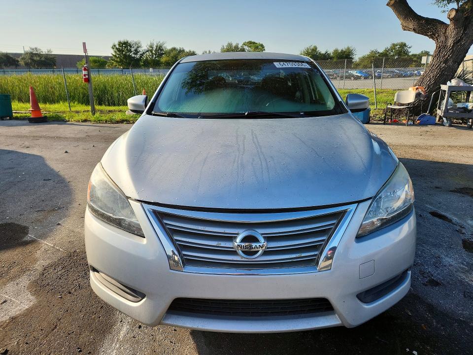Photo 5 from auction – 2013 NISSAN SENTRA with VIN 1N4AB7AP8DN903658