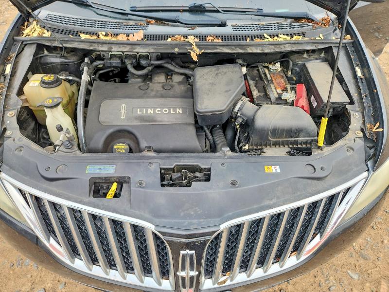 Photo 12 from auction – 2011 LINCOLN MKX with VIN 2LMDJ8JK7BBJ24958