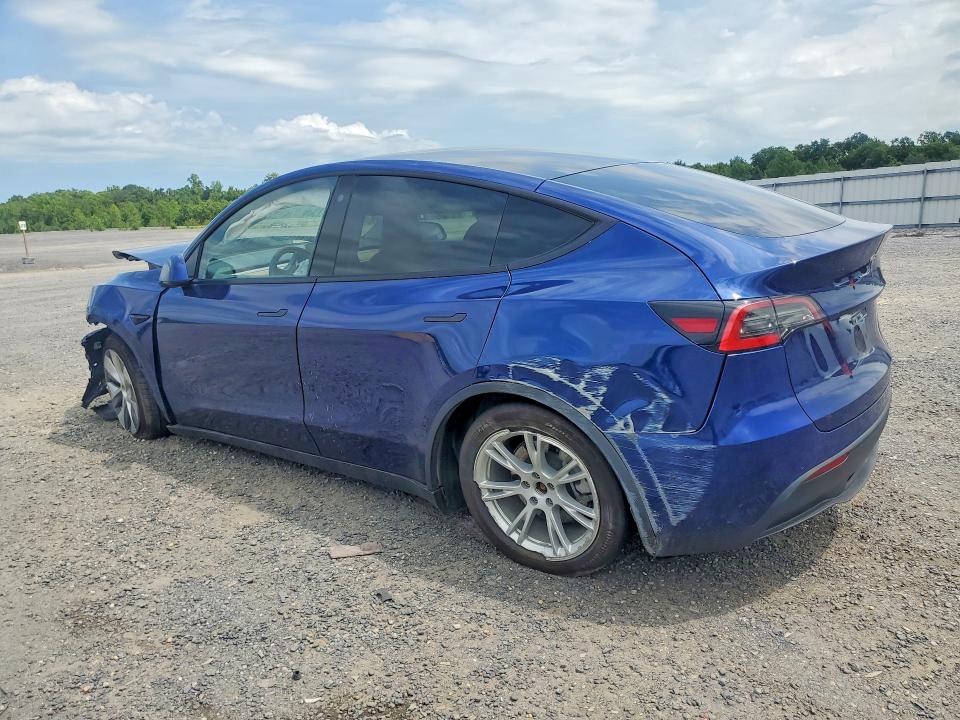 Photo 2 from auction – 2021 TESLA MODEL Y with VIN 5YJYGDEE5MF065914