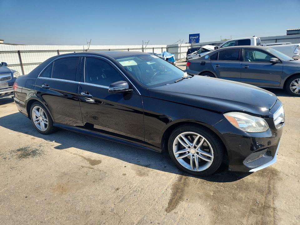 Photo 4 from auction – 2016 MERCEDES-BENZ E with VIN WDDHF5KB8GB279747