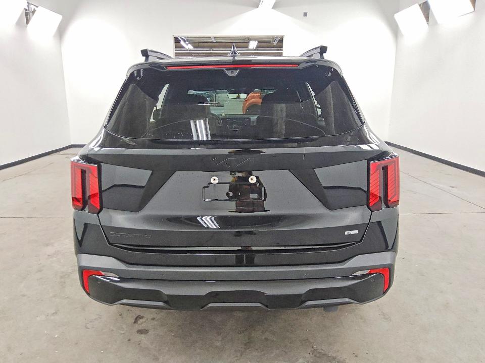 Photo 6 from auction – 2026 KIA SORENTO with VIN 5XYRKDJF6TG416063